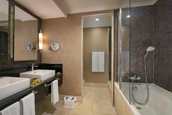 Superior Family Suite 